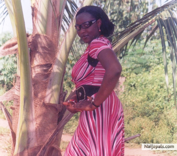 Omolara - click for next photo