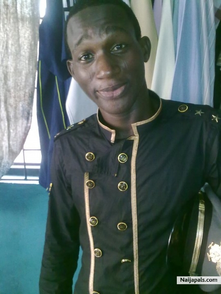  - click for next photo