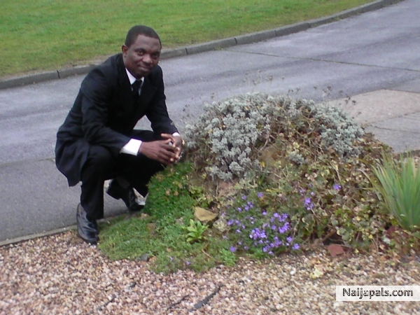  - click for next photo