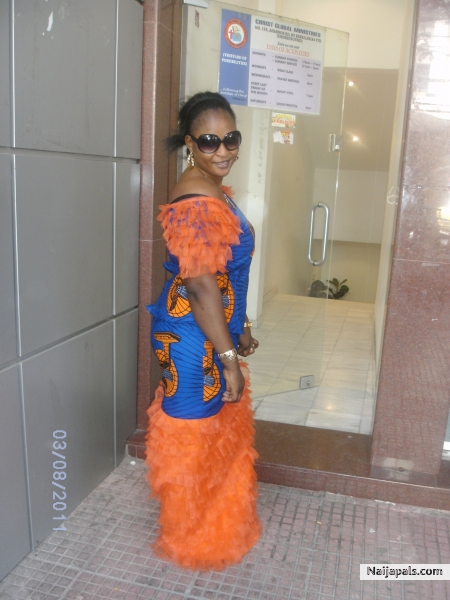  - click for next photo