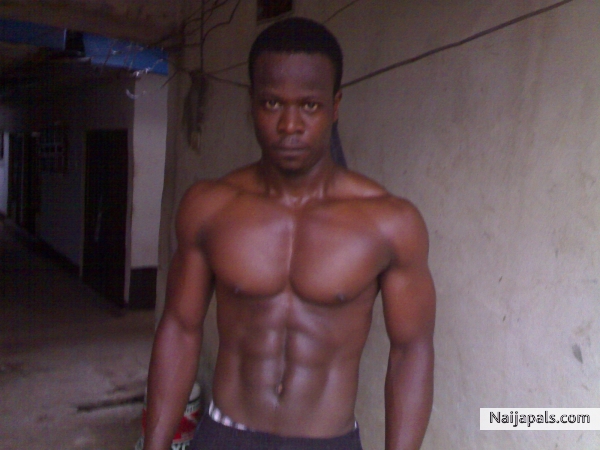 strong & mighty II - click for next photo
