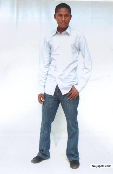  - click for next photo