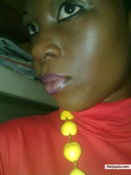 muah........ - click for next photo