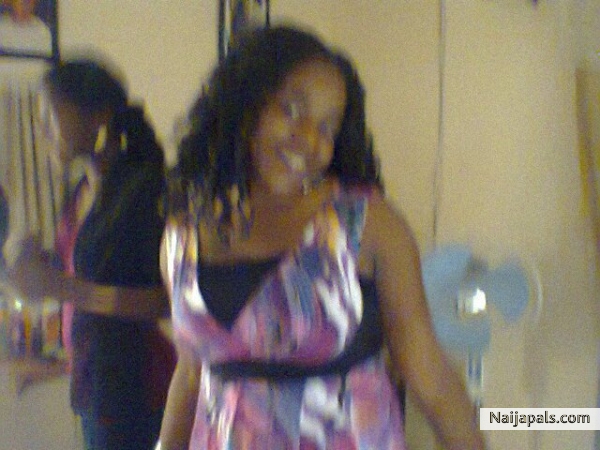 princess shantyluv - click for next photo