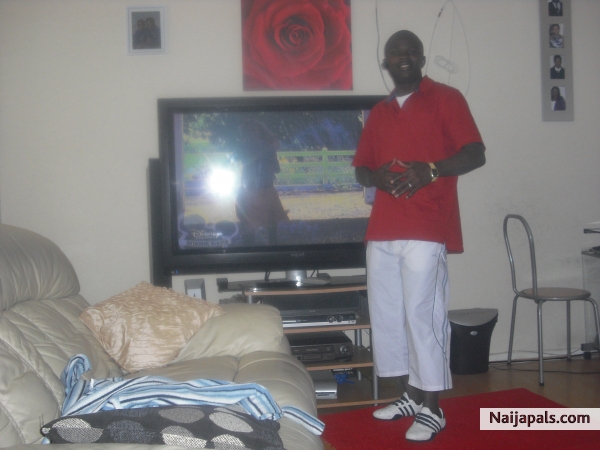 AMUNIKE - click for next photo