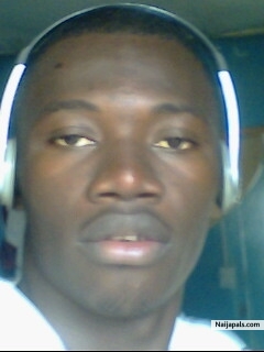 femi3 - click for next photo