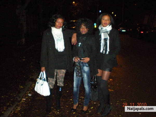  - click for next photo