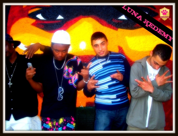 ma boizz mehn....we balling with swaga - click for next photo