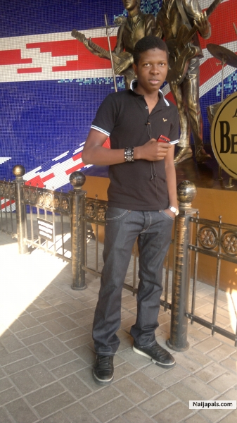  - click for next photo