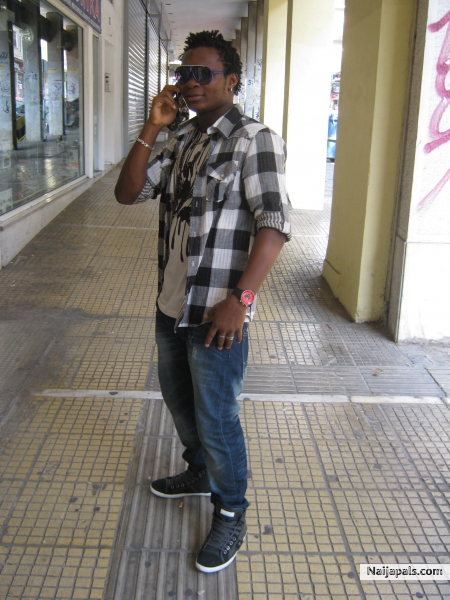  - click for next photo