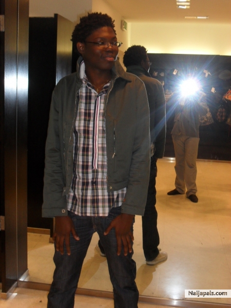  - click for next photo