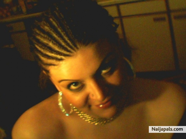  - click for next photo