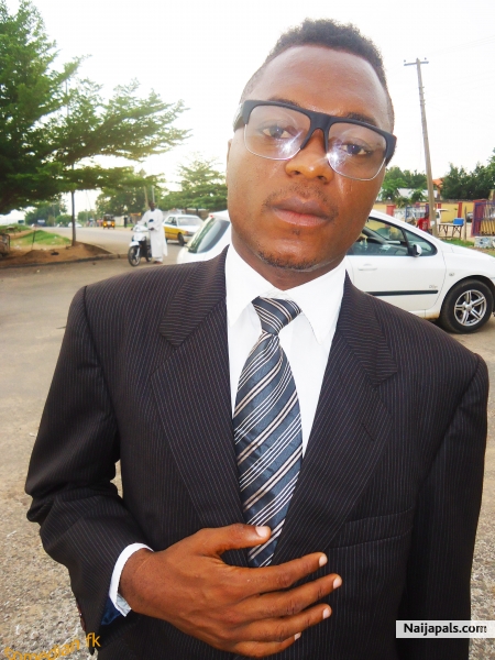 comedian Fk - click for next photo