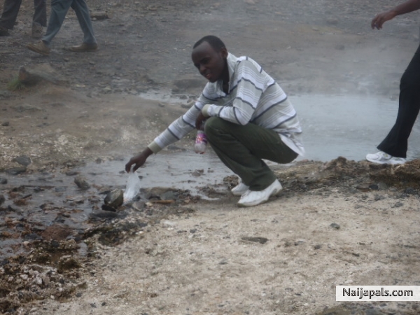 At Lake Bogoria Hot Springs,Kenya - click for next photo