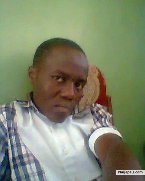 Behold, d newest pal on Naijapals! Here for GOOD... - click for next photo