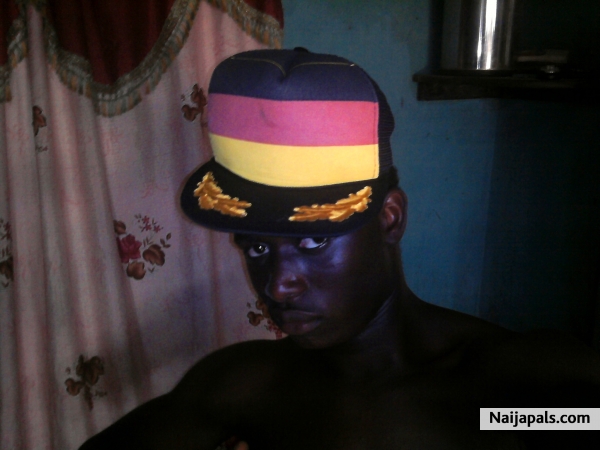 - click for next photo