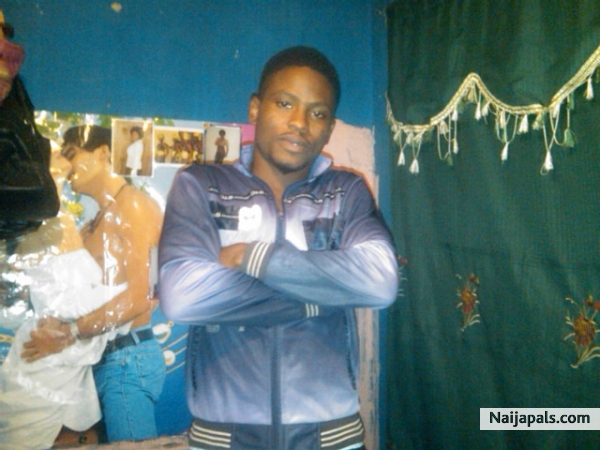  - click for next photo