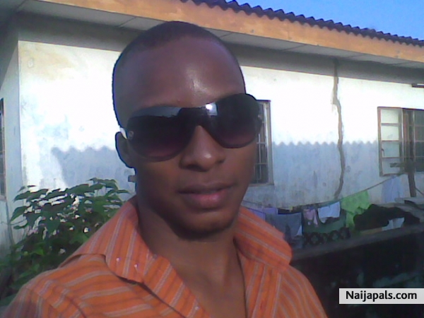 malaa - click for next photo