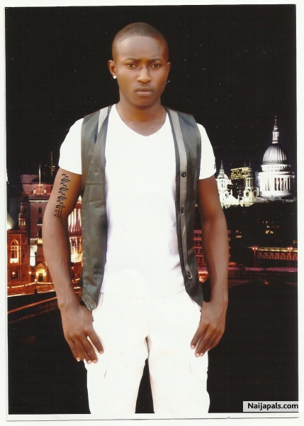  - click for next photo