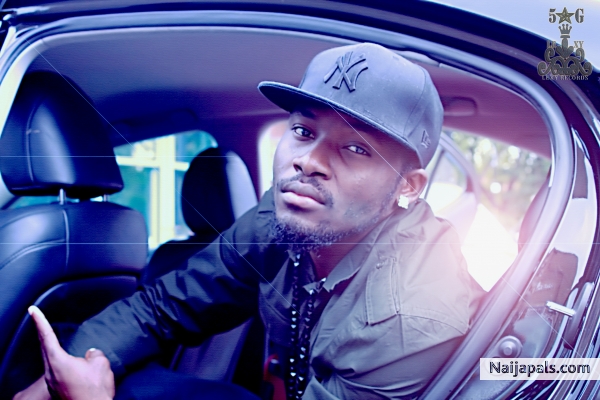KING LEXY - click for next photo