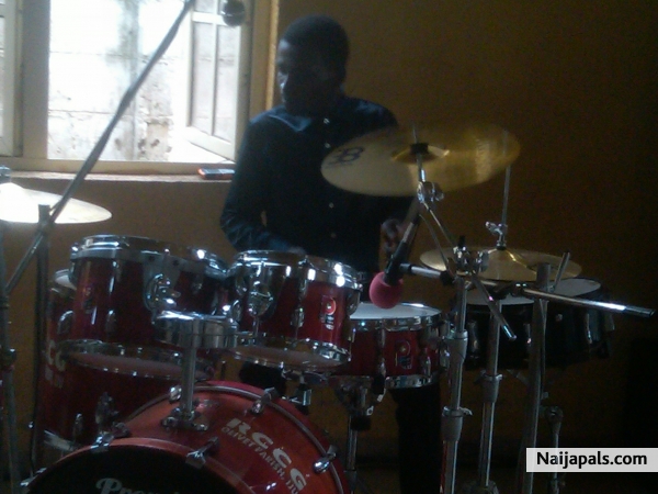 Syncopating Paradiddle! - click for next photo