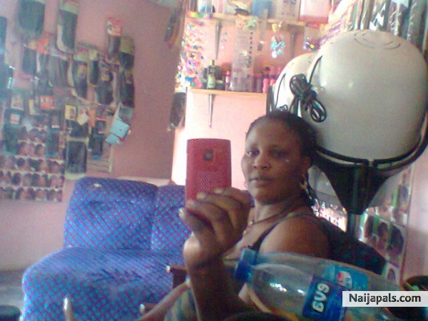 c - click for next photo