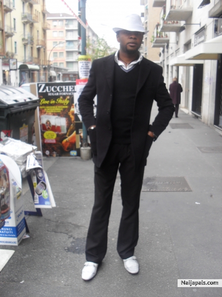  - click for next photo