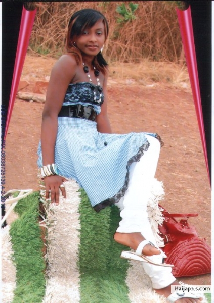  - click for next photo