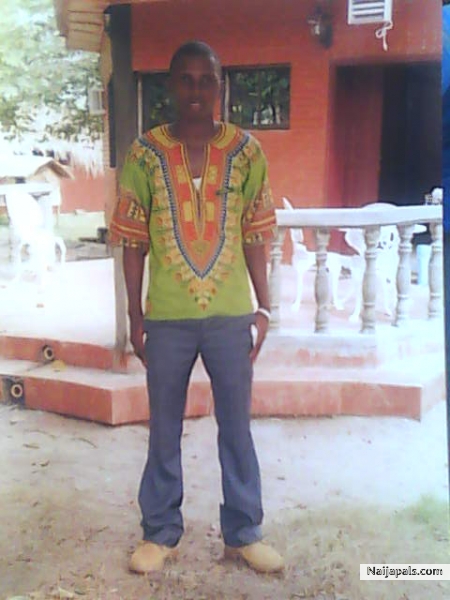  - click for next photo