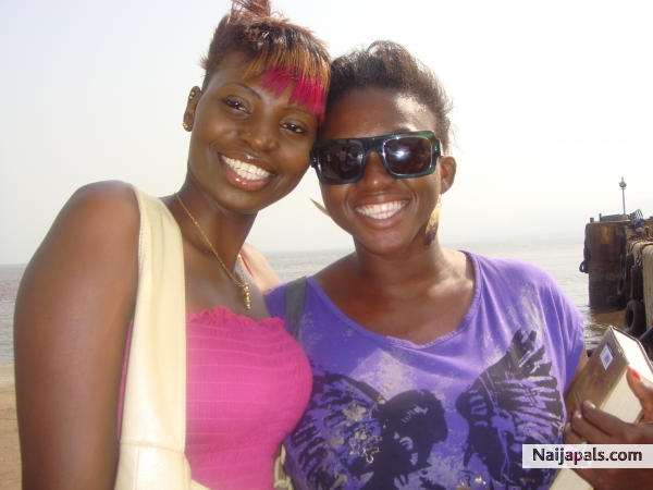 Nikeh baby & Waje - click for next photo