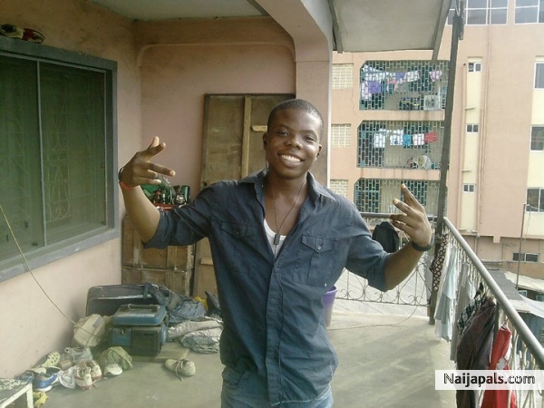  - click for next photo