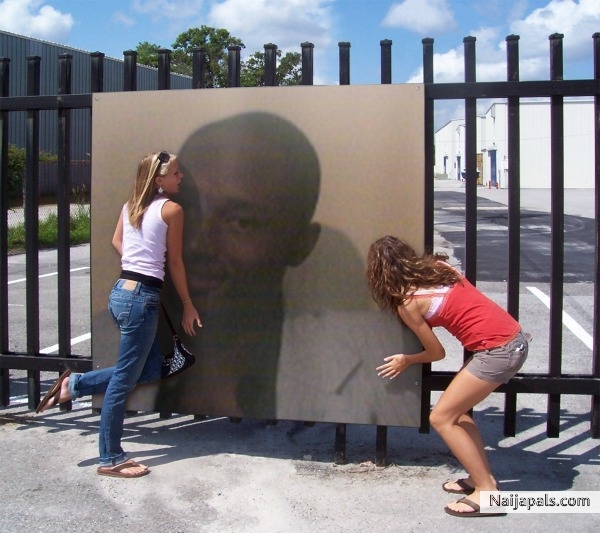 Celebrity Overdose - click for next photo