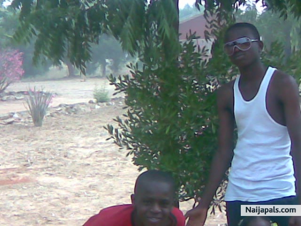  - click for next photo