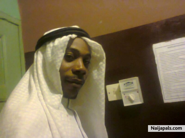 Arab Money - click for next photo