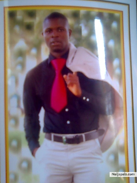  - click for next photo