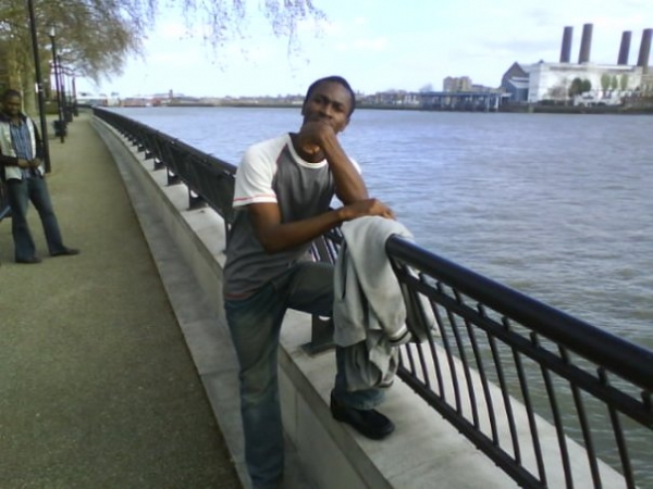  - click for next photo