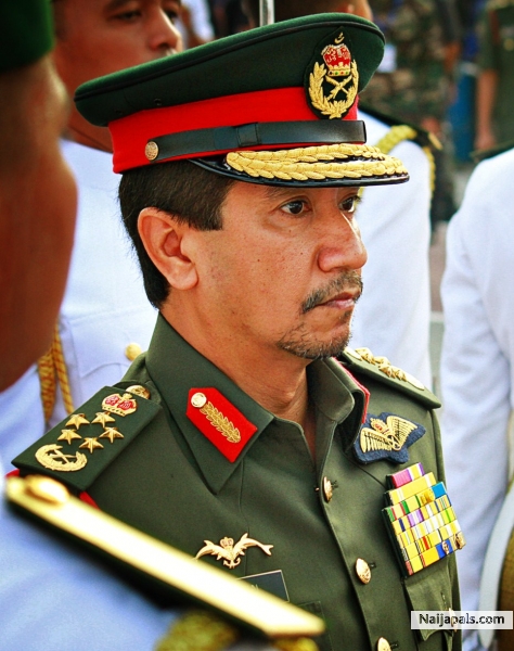 Field marshal - click for next photo