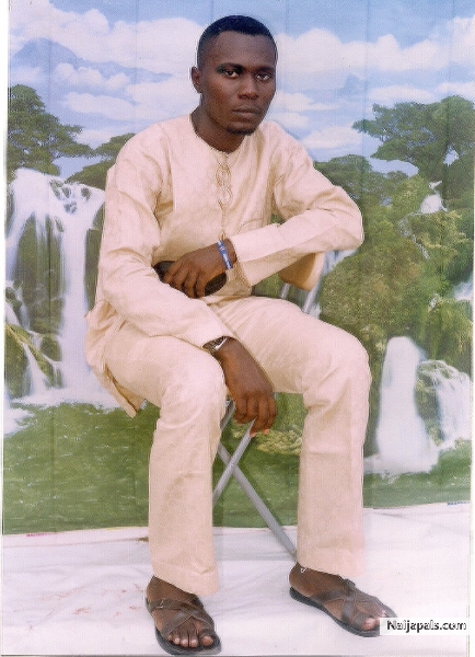  - click for next photo