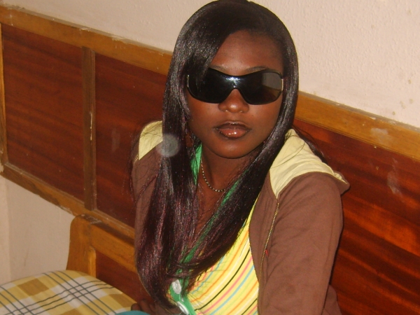 what ya niggas want from a negress? - click for next photo