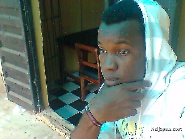  - click for next photo