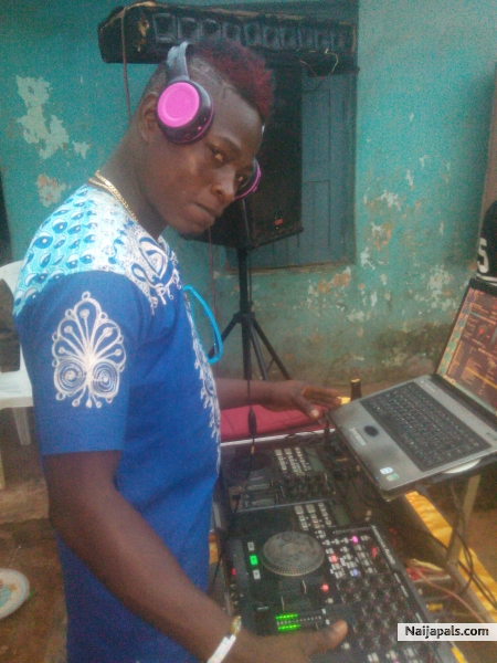 dj1000.a.k.a.djmoney - click for next photo