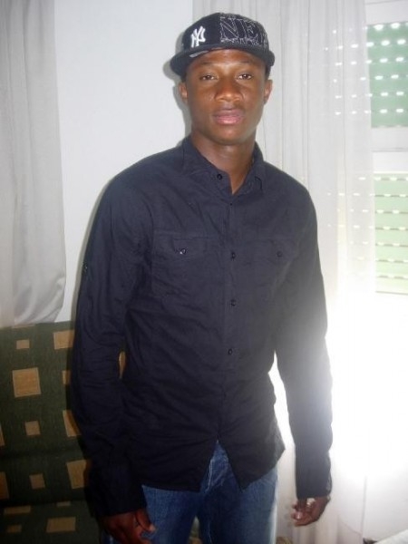  - click for next photo