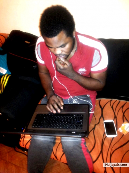  - click for next photo