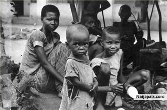 A Biafra Family - click for next photo