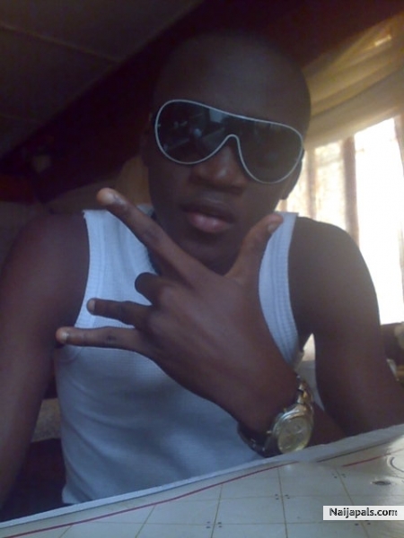 Ell J - Swag - click for next photo