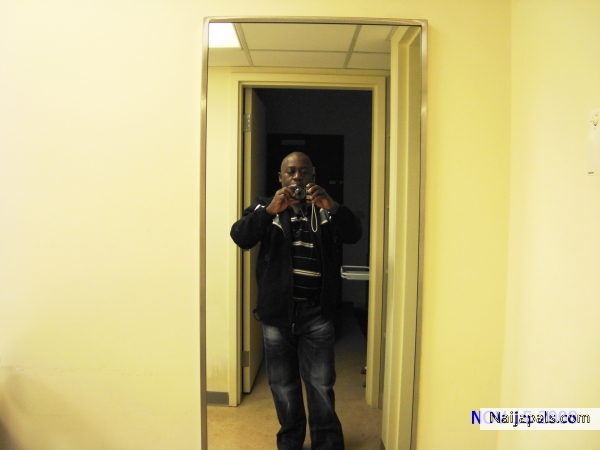 Being naughty - click for next photo