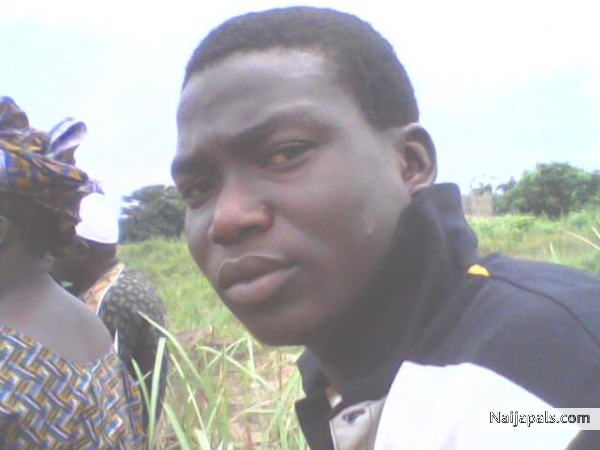  - click for next photo