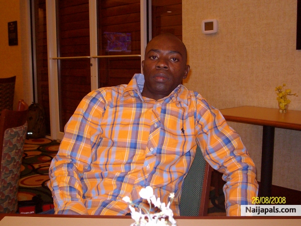 Deberto - click for next photo