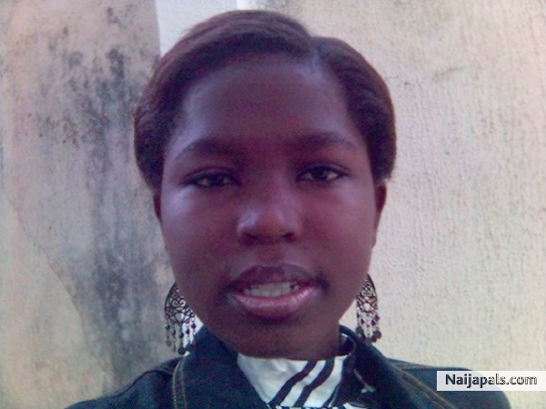 fine girl - click for next photo