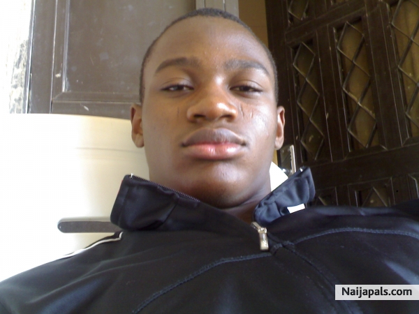 Tahir - click for next photo